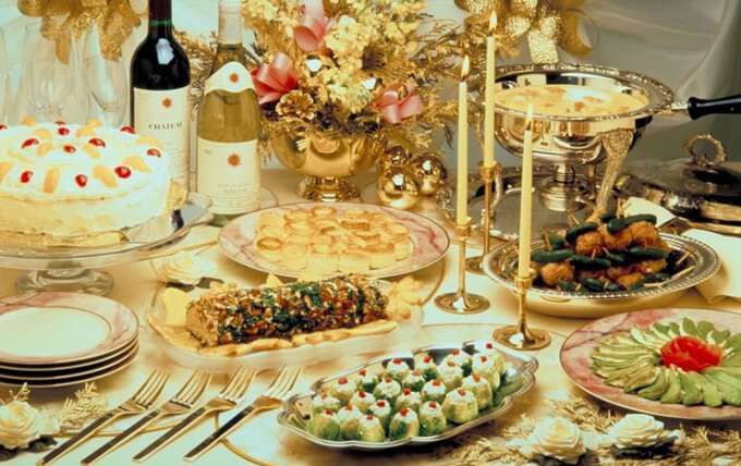 праздничные блюда на новогоднем столе